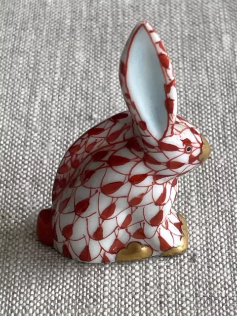 HEREND small rust red fishnet pattern porcelain rabbit