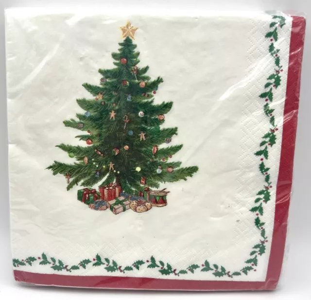 Classic Christmas Tree Winter Holiday Banquet Party Paper Luncheon Napkins