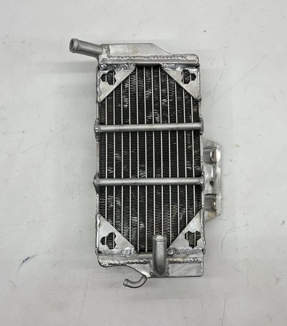 2005 Honda CR125 Left Side Radiator No Cap Reinforced Coolant Aluminum CR 125