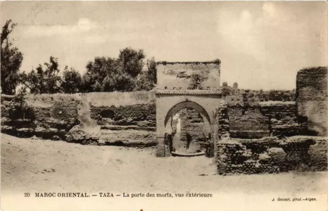 CPA AK Geiser 20 TAZA Gate of the Dead Outside View MOROC (757853)