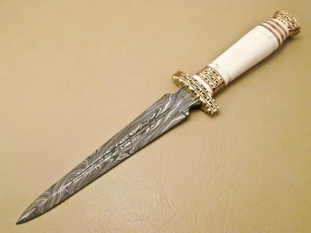 Beautiful Custom Hand Made Damascus Steel Hunting Dagger Knife Handle Bone 3