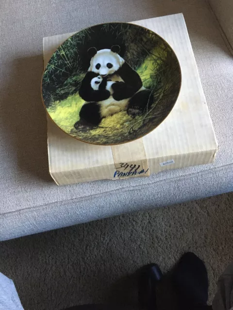 Bradford Exchange Collectors Plate:the Panda By Will Nelson Plate #6881 K