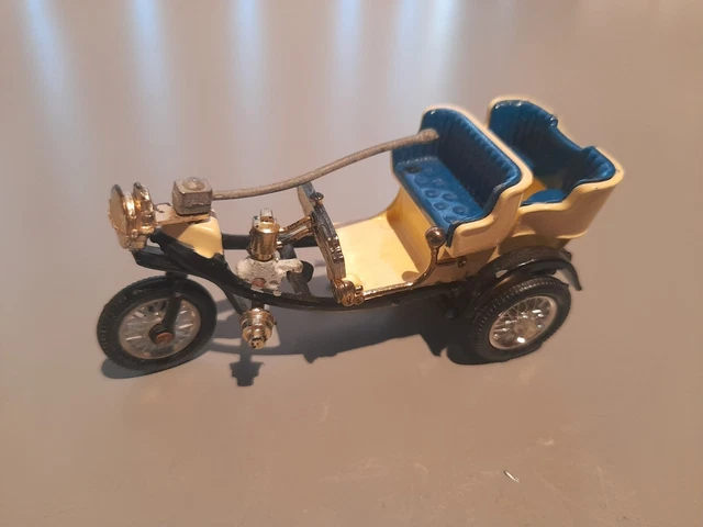 Miniature 1/43 tricycle la croix de laville 1898