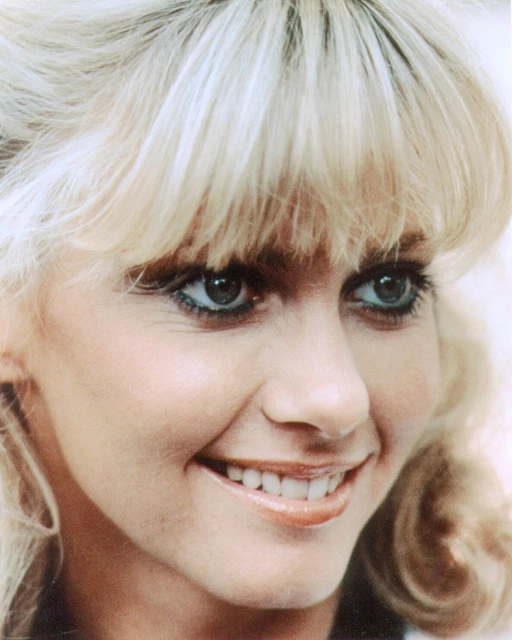 SEXY OLIVIA NEWTON-JOHN 8x10 PHOTO ICONIC DEATH JOHN TRAVOLTA GREASE