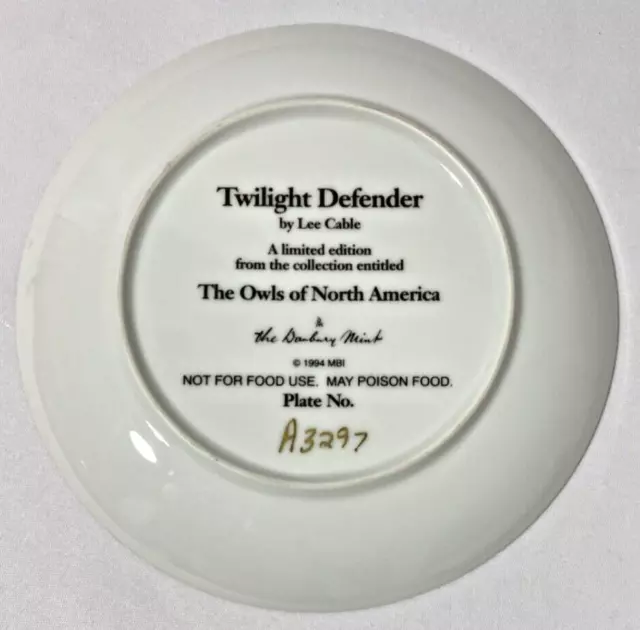 Owl Collector Plate-Danbury Mint-Lee Cable-“Twilight Defender”-23K Gold Trim 3