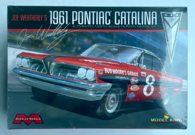 Joe Weatherly's 1961 Pontiac Catalina 1/25 Kit Moebius Models Model King 1221