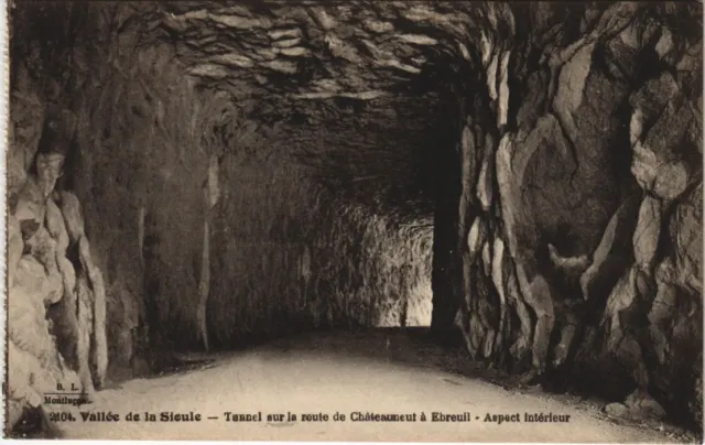CPA Vallee de la Sioule Tunnel sur la route de hcateauneuf (48896)