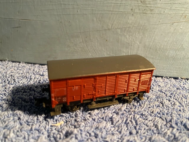 Wagon marchandise couvert ARNOLD RAPIDO circuit trains électriques N 1/160 2