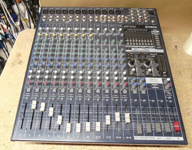 YAMAHA EMX5016MX EMX5016CF Powered Mixer 2 x 500 Watt £200.00