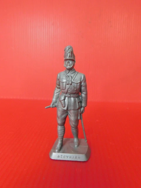 ANCIEN BIDON HUILE 2L . Yacco Sm3C 20W50 . Oil Can Motor Bidon Vide Deco Garage EUR 7,00 - FR ANCIEN BIDON HUILE 2L . Yacco Sm3C 20W50 . Oil Can Motor Bidon Vide Deco Garage EUR 7,00 - FR