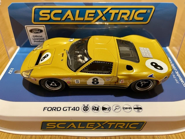SCALEXTRIC C2590 TVR Tuscan 400R 