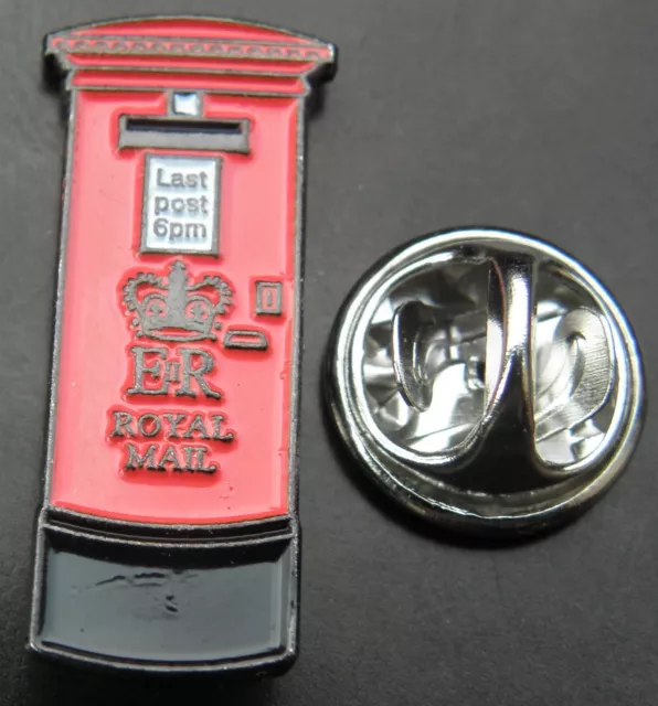 Red Letter Post Box Pin Badge GPO Royal Mail London UK Souvenir Brooch