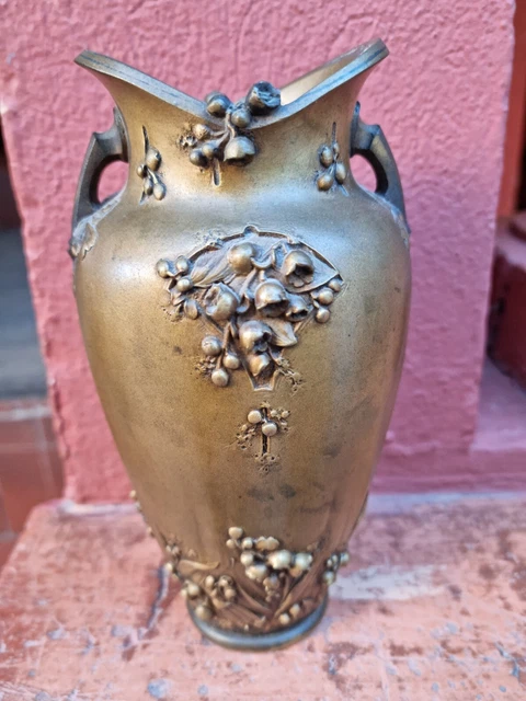 Vase Ancien Sign