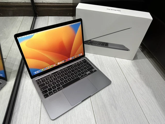 Apple MacBook Pro Retina 13.3" 2020 512GB SSD 16GB Ram 2.3GHz Core i7 Space Grey