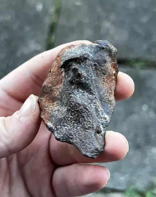 Gebel Kamil iron meteorite shrapnel 160g