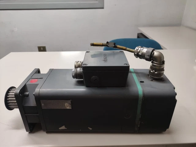 SIEMENS 1FT5074-0AF01-0-Z permanent magnet motor