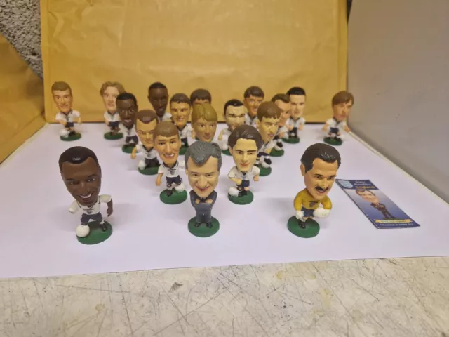 Vintage Corinthian 17 Player England  Football Player Figures - EURO 96 Squad