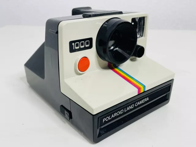 Polaroid 1000 Red Button Vintage Instant Camera 2