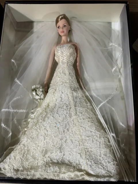 Mattel - Barbie Doll - 2005 Carolina Herrera Bride *NON-MINT BOX*  Doll is MINT!