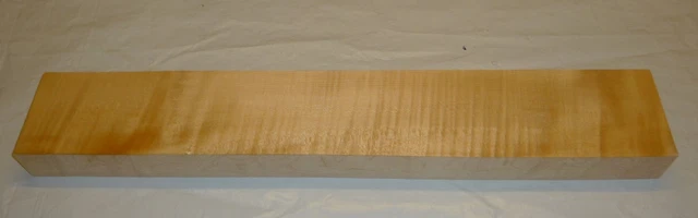 Planche De Chêne Massif - 58 X 25-32 X 4 Cm - Bois Brut Séché Pour Bricolage Et Artisanat