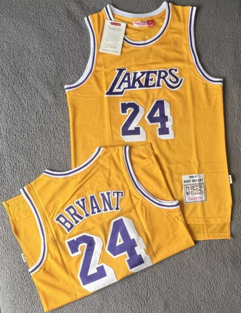 Men's Kobe Bryant X Gucci Hardwood Classics Los Angeles Lakers Gold Mamba  Mentality Jersey 963393-670, Kobe Bryant Lakers Jersey, Mamba Jersey