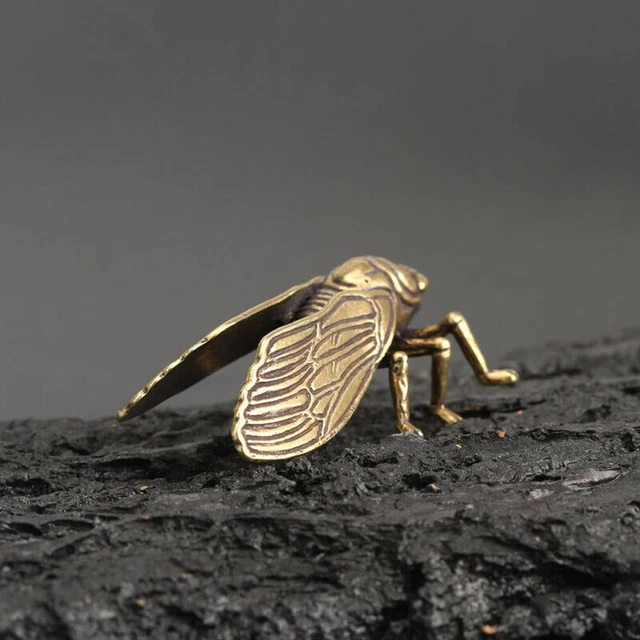 1pc Cicada statue Pure Brass Decor Exquisite Figure Lifelike Animal Portable