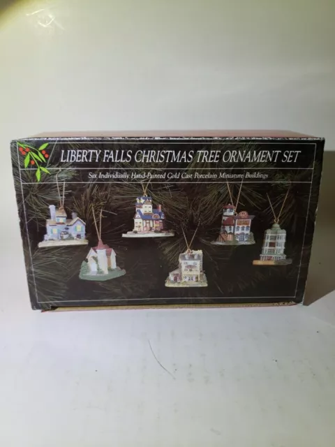Set Of 6 Vintage Liberty Falls Christmas Tree Ornaments In Box