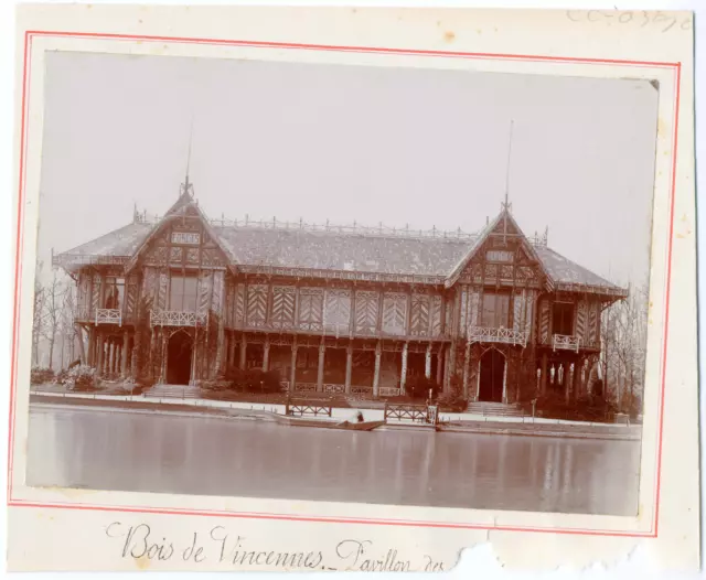 France, Paris, Bois de Vincennes, le pavillon des Forêts  vintage silver print