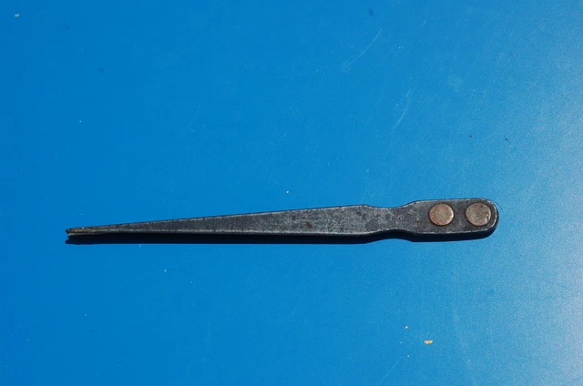 Lot De Ressorts Pour Horlogerie - Pièces De Réparation Pour Réveils Et Montres