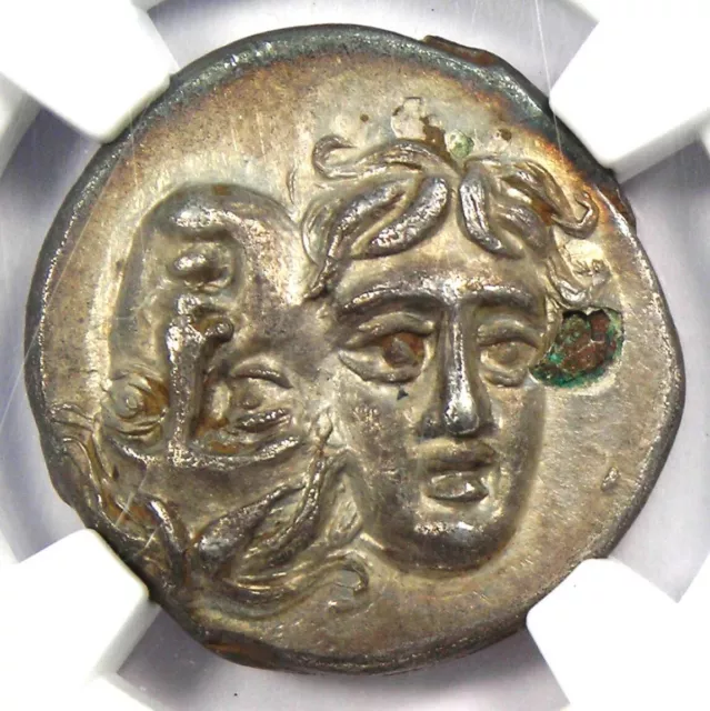 Moneda de Plata Dracm Griega Moesia Istros Istrus AR 300 aC. Certificado NGC Choice AU
