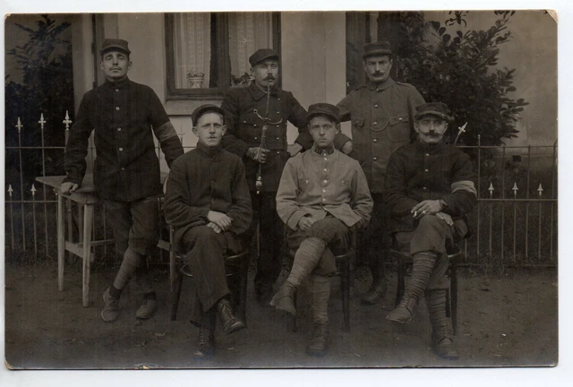 Thème VIE MILITAIRE & Guerre - CARTE PHOTO Non située - Soldats / dos  Buxtehude