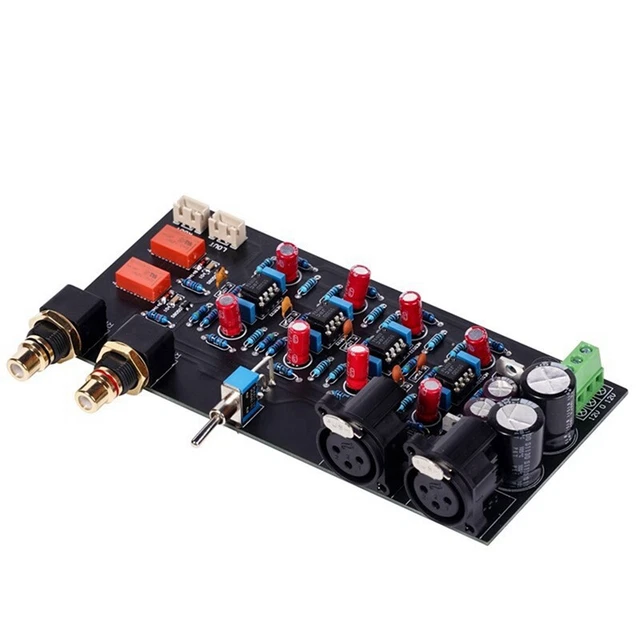 Réduction 4 à 8 AWG Recoil WR48P Amplificateur De Puissance/masse Réducteur De Fil D'entrée En Laiton Calibre 4 à 8 Avec Couvercles En Silicone Rouge/ noir, Finition Chrome Satiné De Qualité Marine, Paire