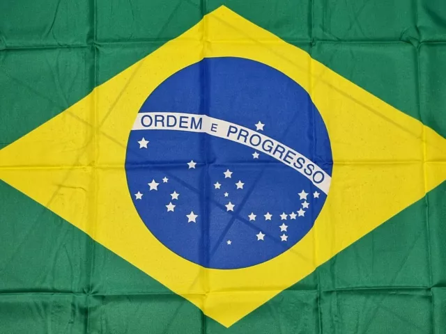 Brasilien Fahne Flagge 120x80cm mit Stockhülse Ösen Kordel WM