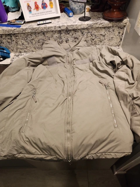 Us Military Extreme Cold Weather Parka Jacket Small Regular Gen Iii L7 Ecwcs