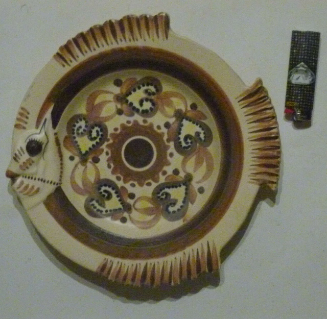 Assiette Ancienne Hb Henriot Quimper  Decor   Signee