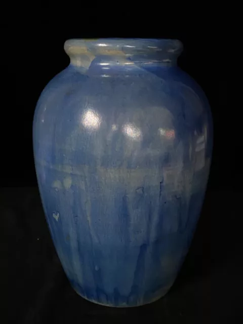 MOORCROFT LUSTRE BLUE URN SHAPED VASE ART POTTERY Art Deco- 9.2 In. Tall, c1920
