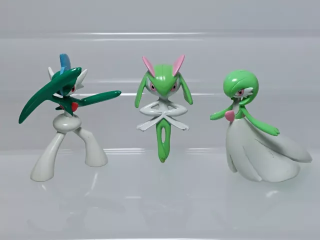 Shiny Mega Gardevoir Pokemon Moncolle Monster Collection Figure