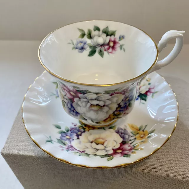 Royal Albert Bone China Summertime Series Sherborne Tea Cup & Saucer Set 2