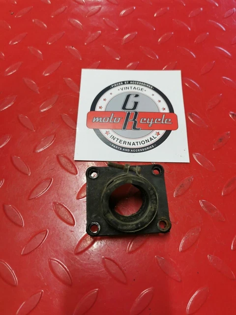 Pompe à Huile Et Support Caoutchouc Pour Yamaha RD250 RD350 RD400 – Neuf AEspares