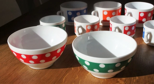 Lot de tasses et bols vintage arcopal décor à pois