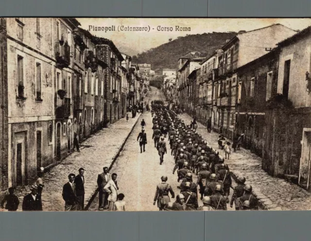 Catanzaro Pianopoli corso Roma sfilata Militari F. piccolo  spedita