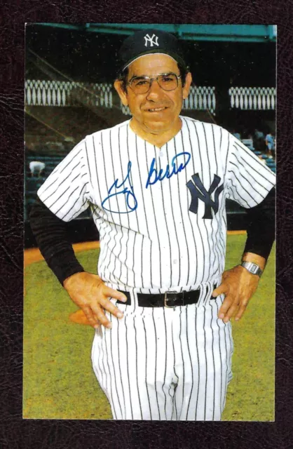 Yogi Berra, New York Yankees, Signed, autographed, Baseball Postcard