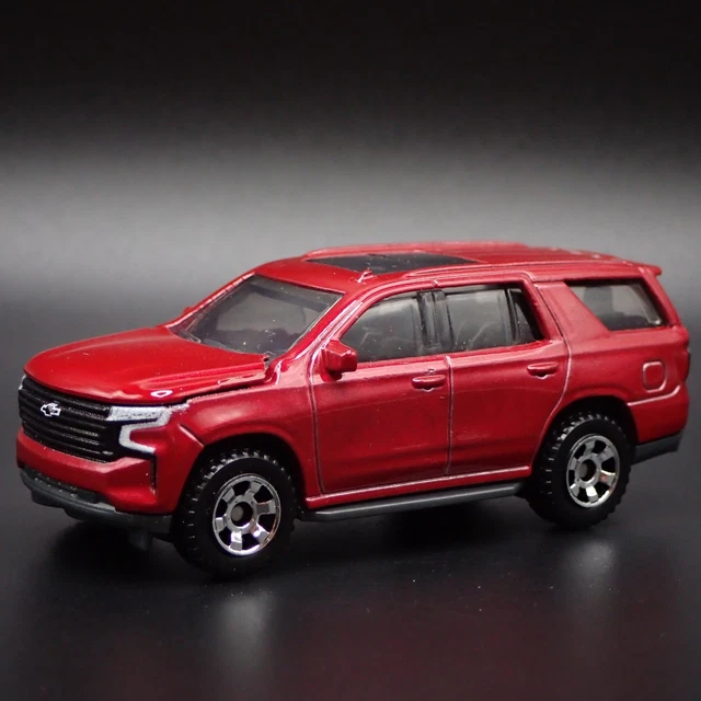 20212024 CHEVY CHEVROLET Tahoe 164 Scale Collectible Diorama Diecast