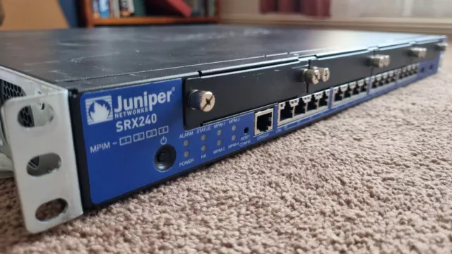 Juniper SRX240H2 - 16 Port Services Gateway / Firewall / VPN