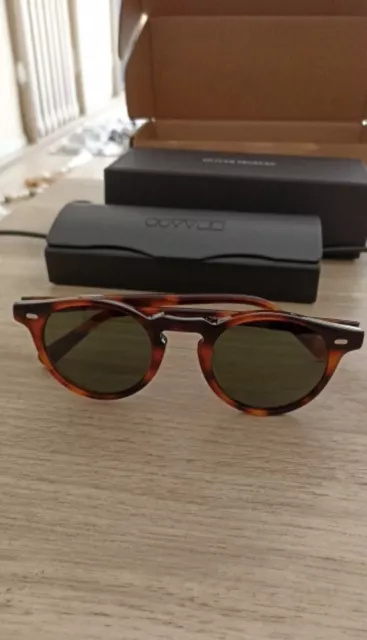 Oliver Peoples  - Tortoise and Green colored lens Frame Sunglasses Sieze M 47