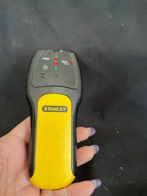Stanley Stud Finder #77-110