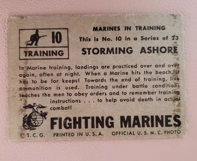 1953 Topps Fighting Marines #10 Storming Ashore 2