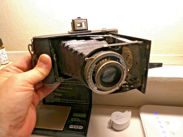 Appareil Photo Ancien à Soufflet Lumiere Nada 6.3 – Vintage Collection