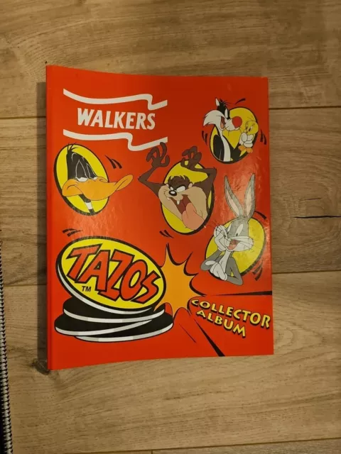 Walkers Tazos Collectors Album Looney Tunes 71 x Tazos Binder and All Inserts