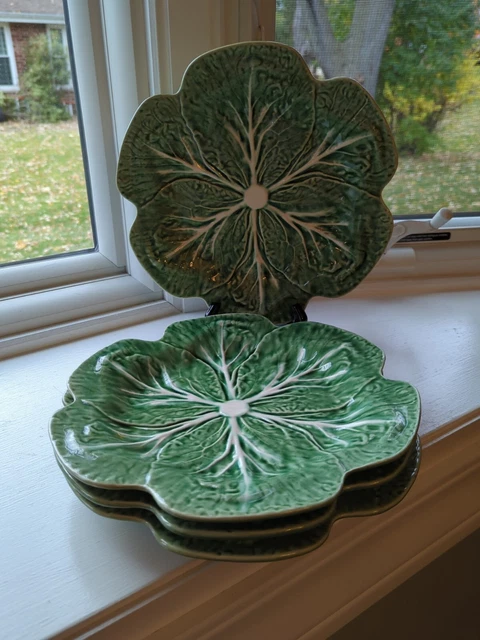 Bordallo Pinheiro Cabbage Leaf Majolica Green Plates 10 3/4" Portugal Set of 4